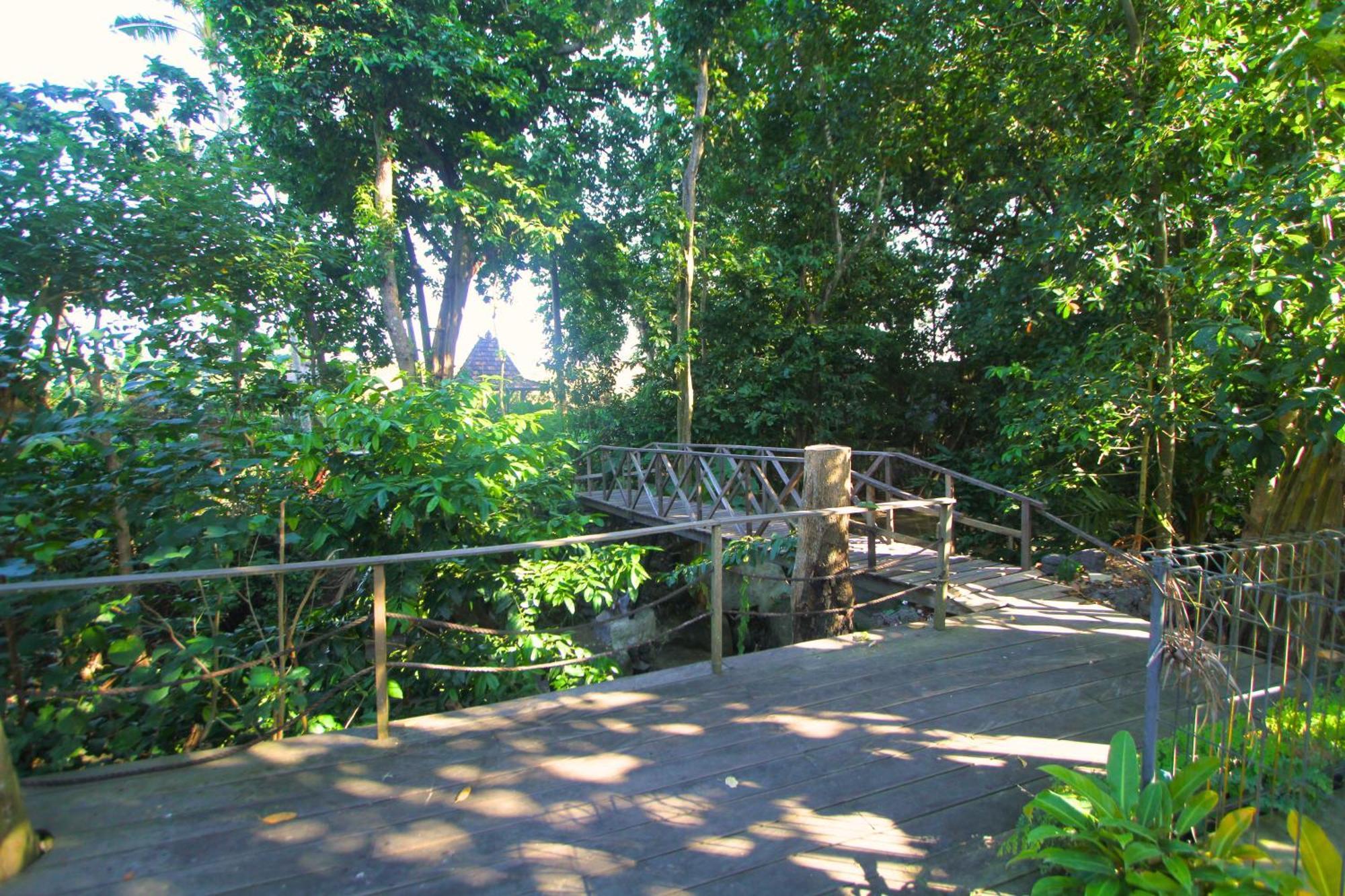 Mahamustika Riverside 坎古 外观 照片